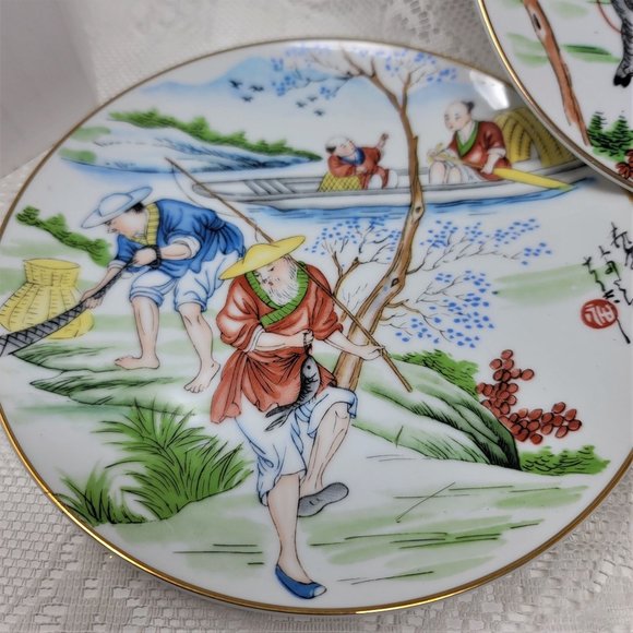 Oriental Style Collector plates by Dorothy Logan Studios - Picture 7 of 10